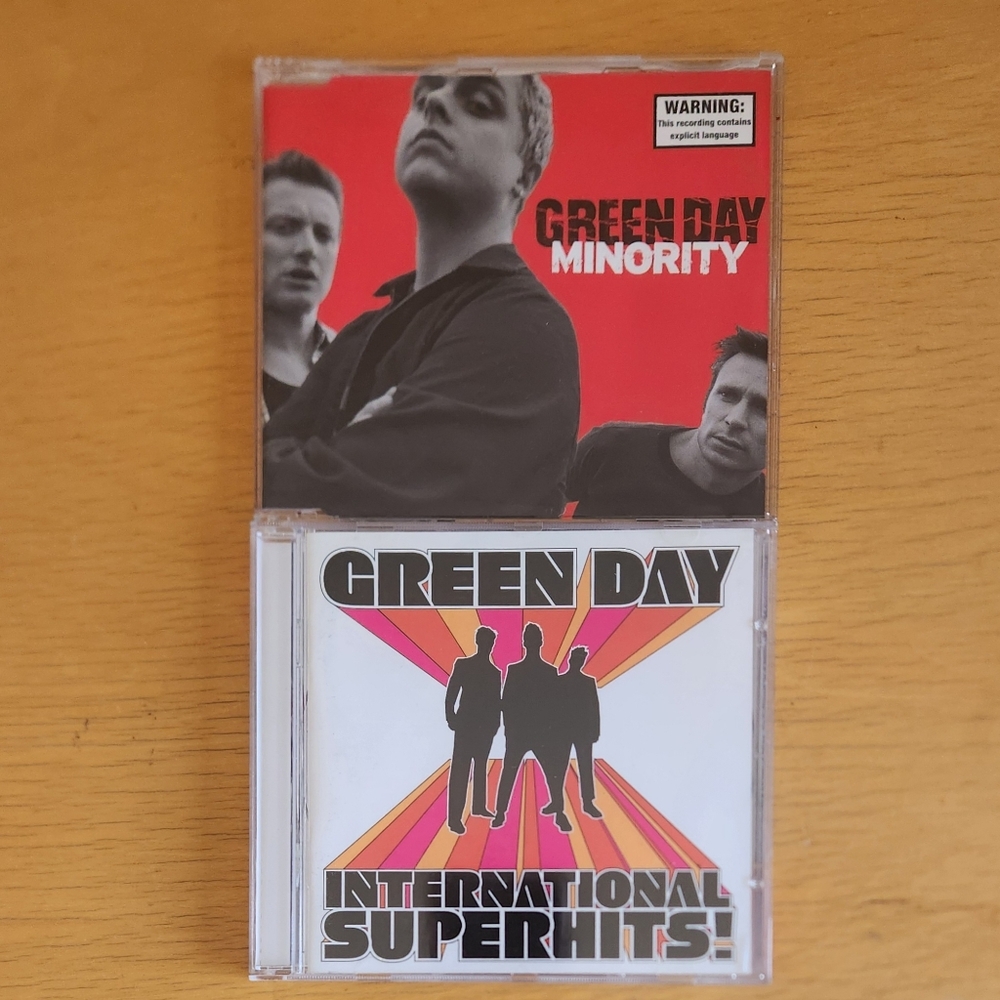 Green Day 'Minority' and 'International Superhits!' CDs (Lot of 2)